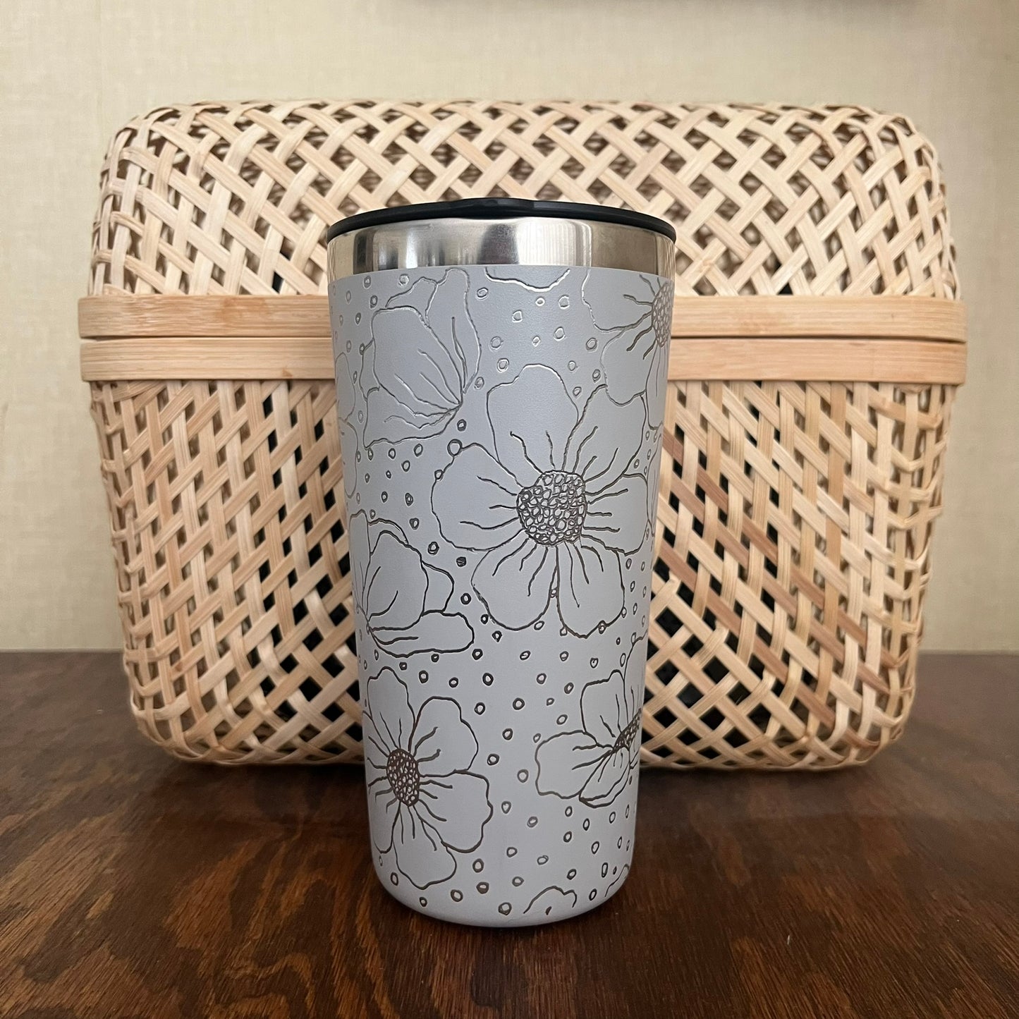 Birch 20oz. Hydro Flask Full Flower Tumbler