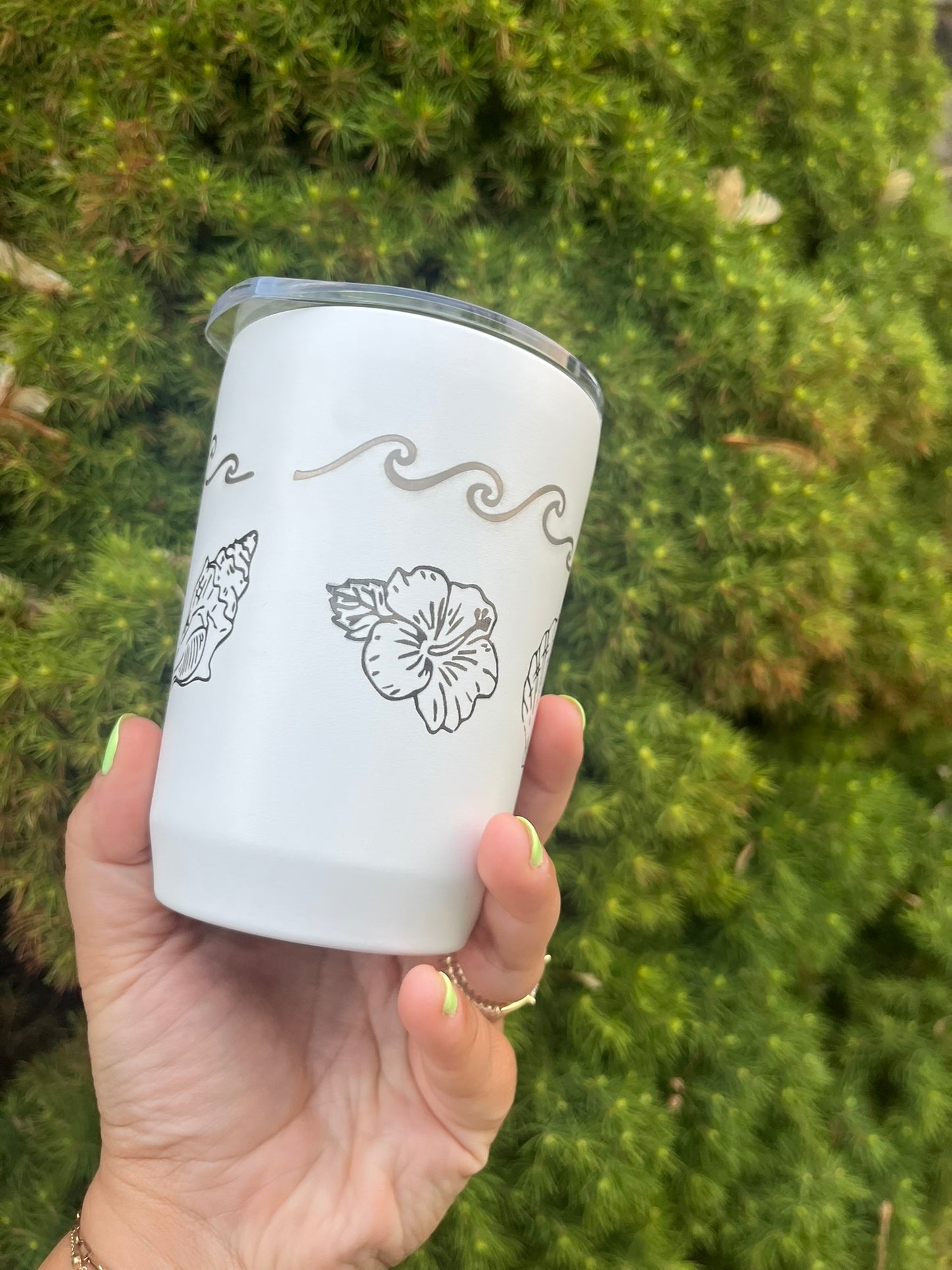 White 12oz. CamelBak Full Seashell and Waves Tumbler