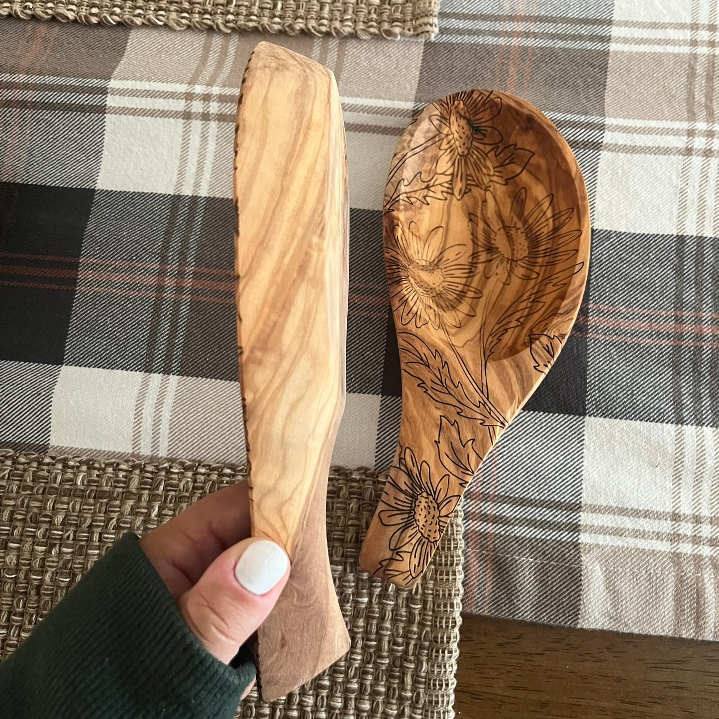 Olive Wood Spoon Rest with Flowers