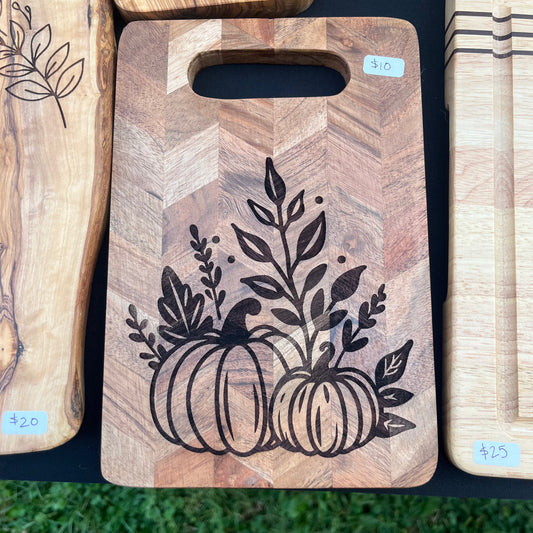Chevron Pumpkin Engraved Mini Charcuterie Board