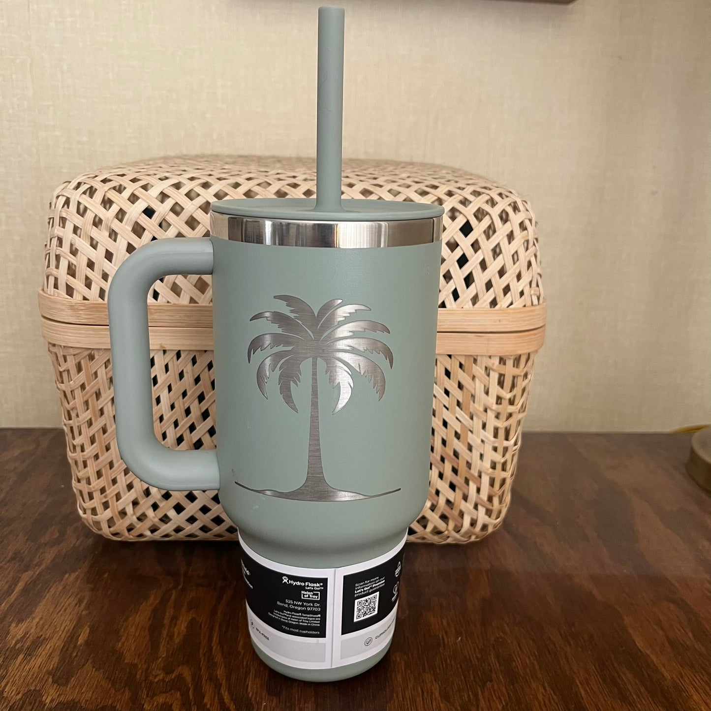 Agave 32oz. Hydro Flask Palm Tree Tumbler